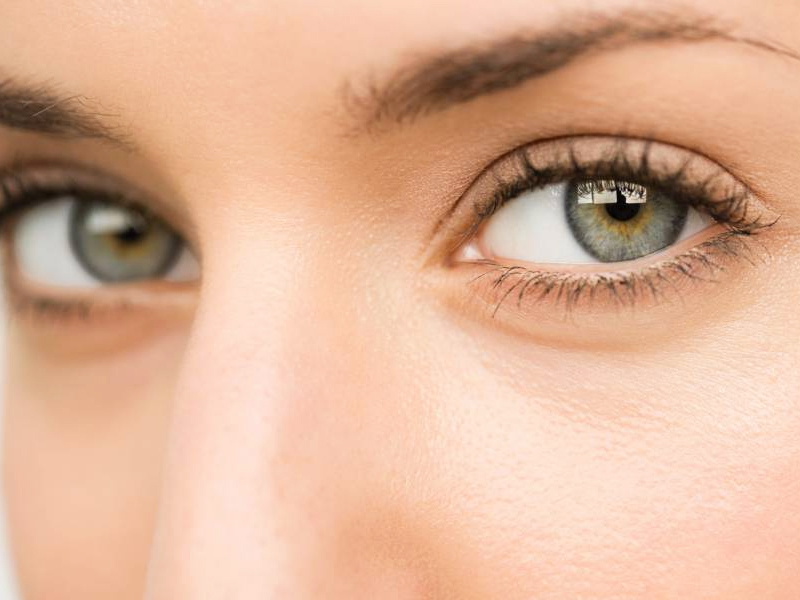 Les yeux clairs, sont-ils plus fragiles que les yeux foncés ? - FocusOptique